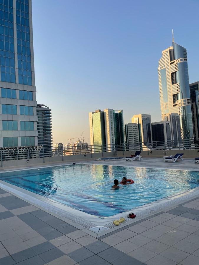 Travelers Backpackers Vandrerhjem Dubai Eksteriør bilde