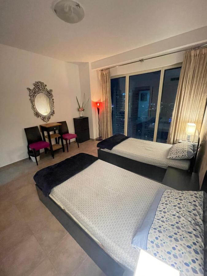 Travelers Backpackers Vandrerhjem Dubai Eksteriør bilde